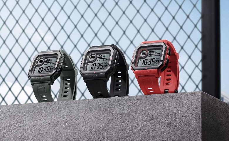 Производитель Xiaomi Mi Band привёз в Россию ретро-часы Amazfit